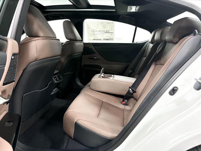 2025 Lexus ES 350 Luxury