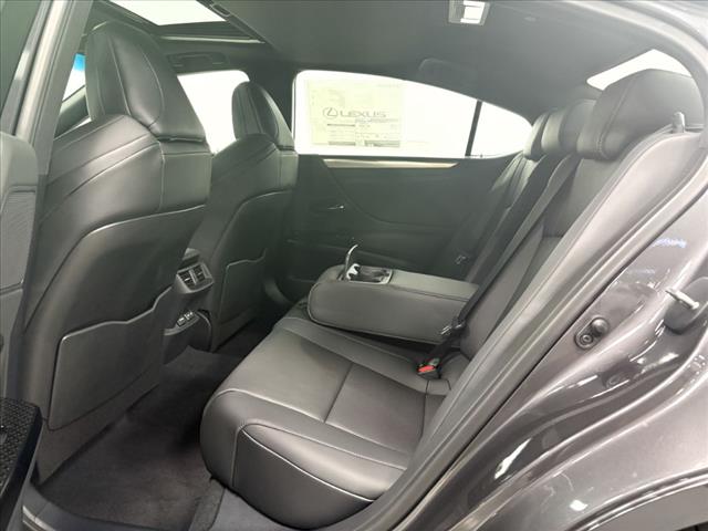 2025 Lexus ES 350 F SPORT Handling