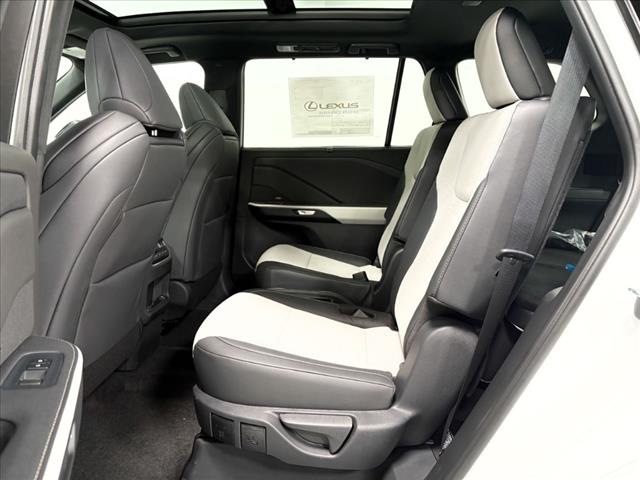 2025 Lexus TX 350 F SPORT Handling