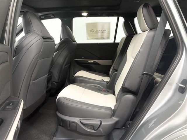 2025 Lexus TX 350 F SPORT Handling