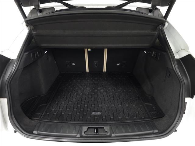 2018 Jaguar F-PACE 25t Premium