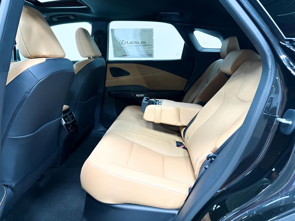 2025 Lexus RX 350 Premium AWD photo 4