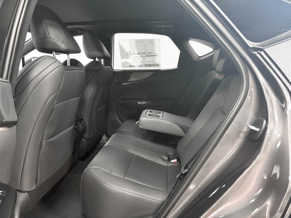 2026 Lexus NX F SPORT Handling photo 7
