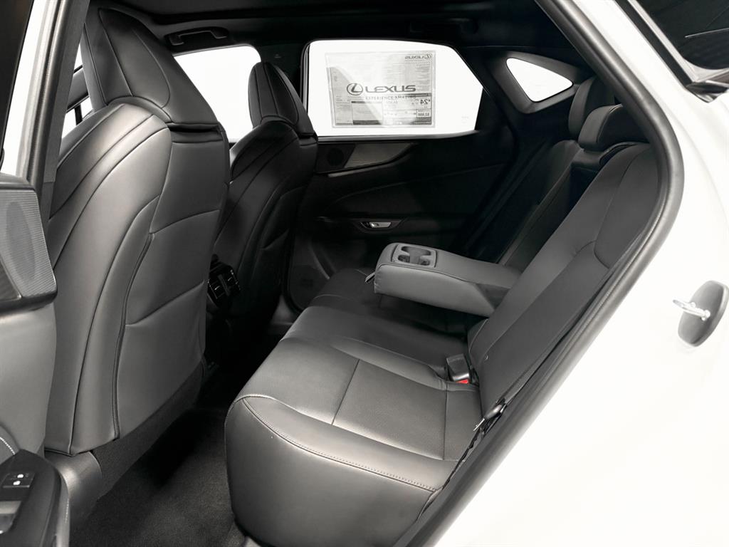 2026 Lexus NX 350 F SPORT Handling AWD photo 7