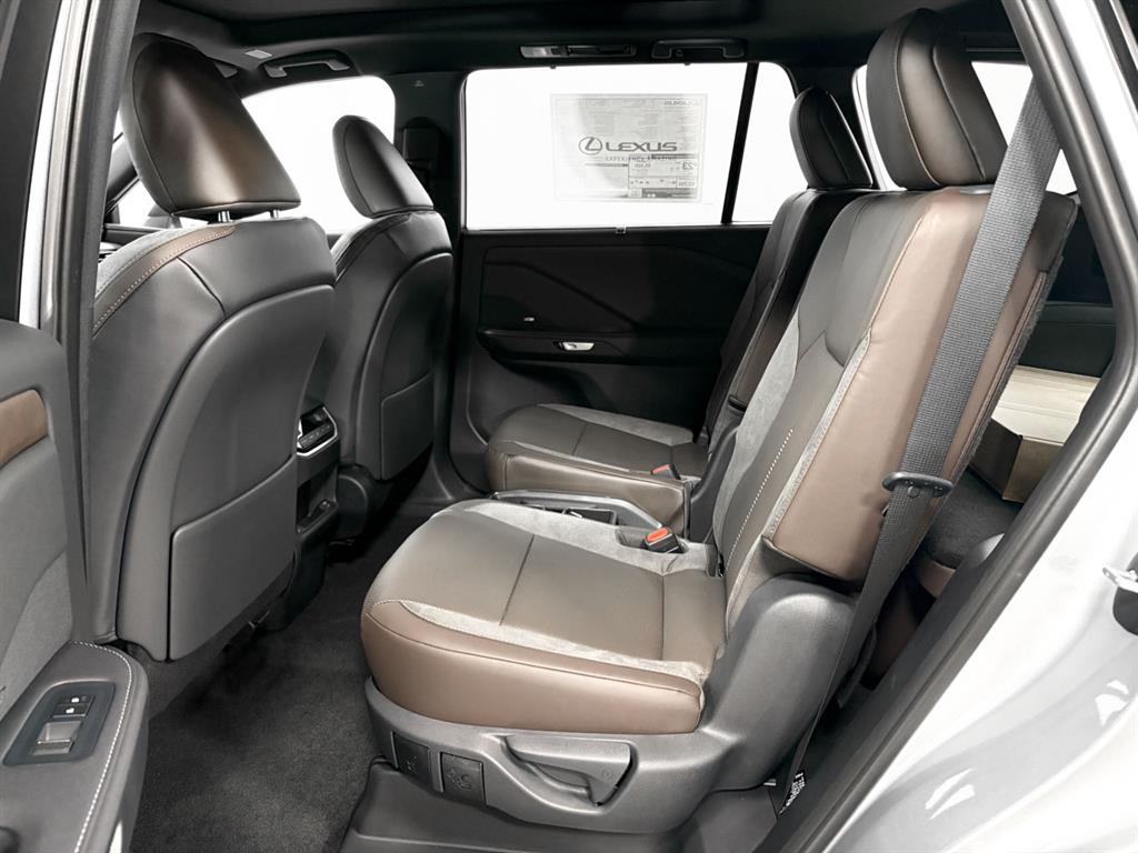 2026 Lexus TX 350 Luxury photo 5