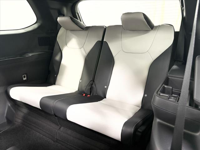 2025 Lexus TX 350 F SPORT Handling