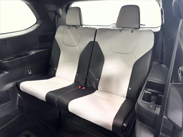 2025 Lexus TX 350 F SPORT Handling