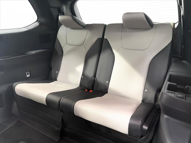 2025 Lexus TX 350 F SPORT Handling
