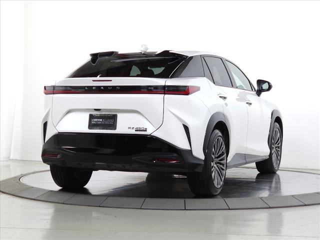 2023 Lexus RZ 450e Luxury