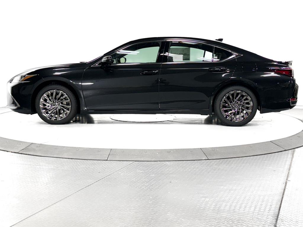 2025 Lexus ES Luxury photo 7