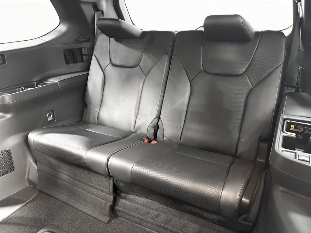 2026 Lexus TX 500h F SPORT Performance Premium photo 8