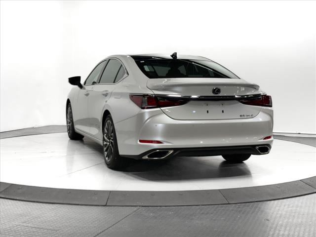2025 Lexus ES 350 Ultra Luxury