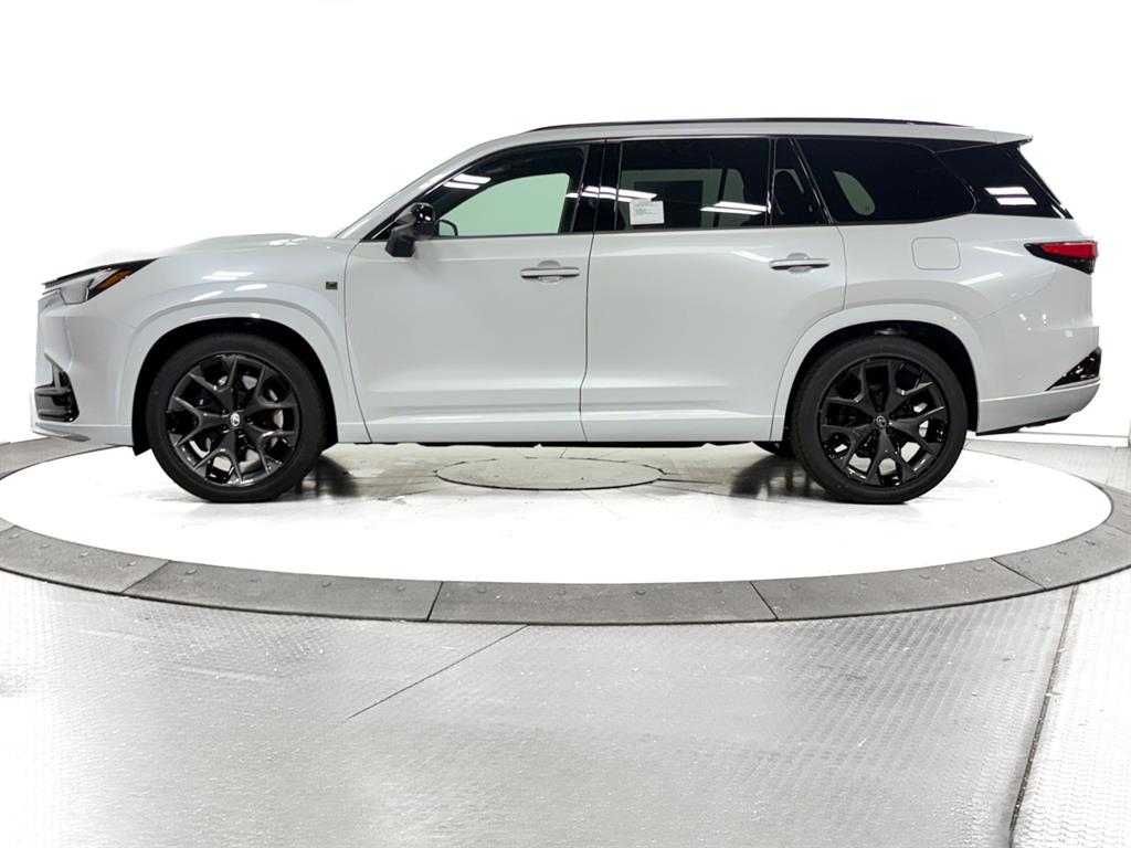 2026 Lexus TX 500h F SPORT Performance Premium photo 7