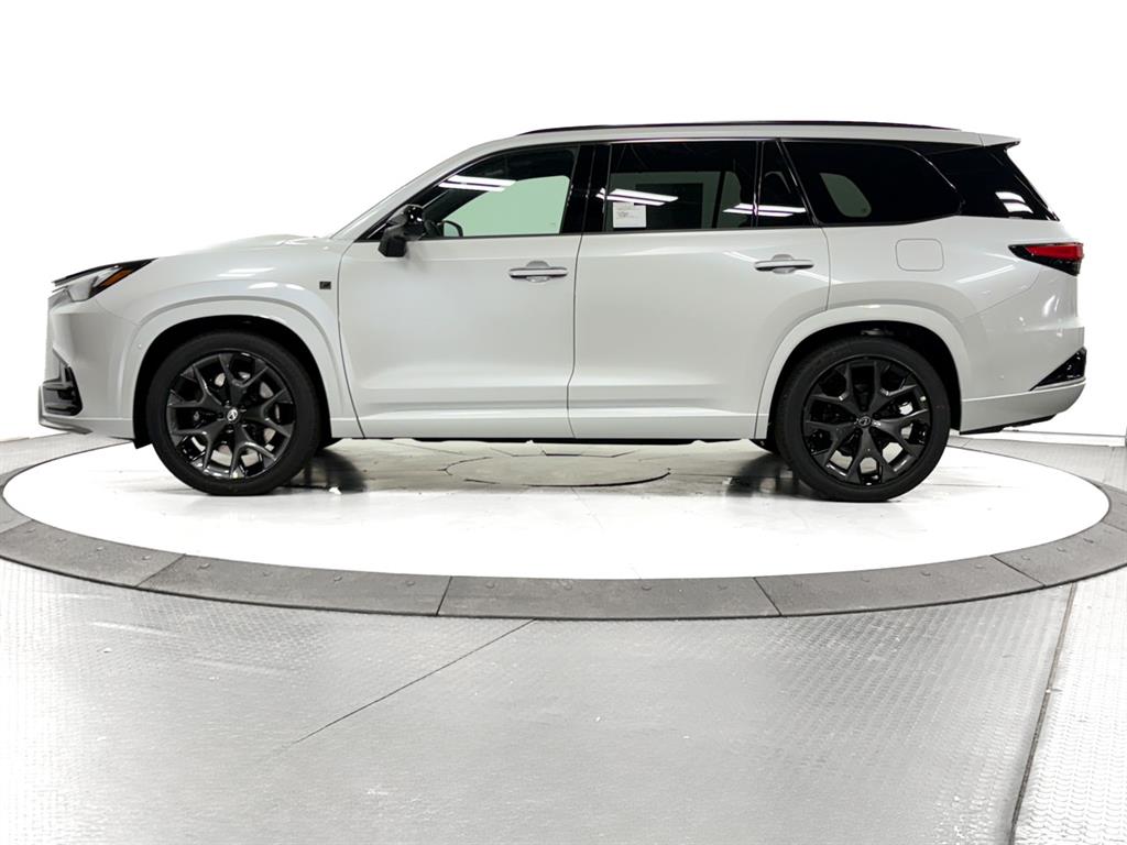 2026 Lexus TX 500h F SPORT Performance Premium photo 8