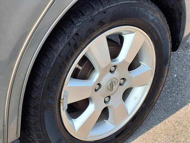 2012 Nissan Versa 1.8 S