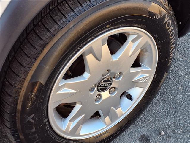 2006 Volvo XC70 Base