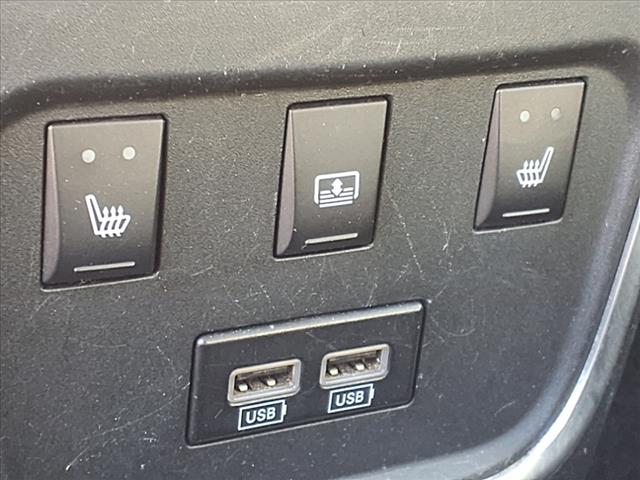 2015 Chrysler 300 C