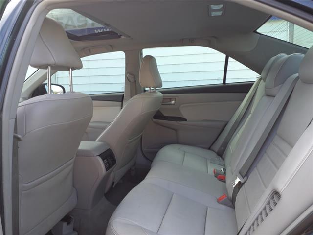 2016 Toyota Camry Hybrid XLE
