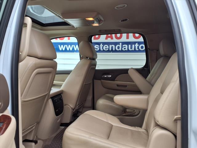 2011 GMC Yukon XL SLT