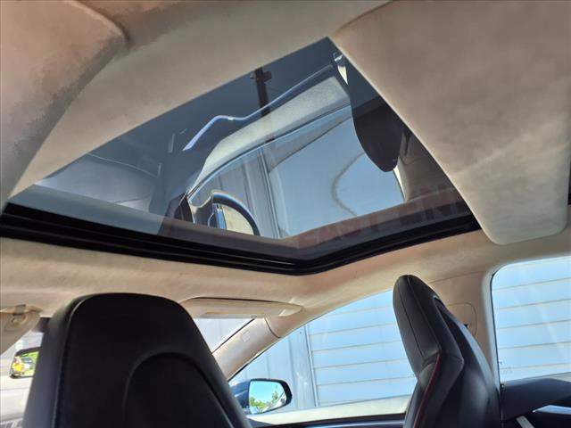 2014 Tesla Model S 85