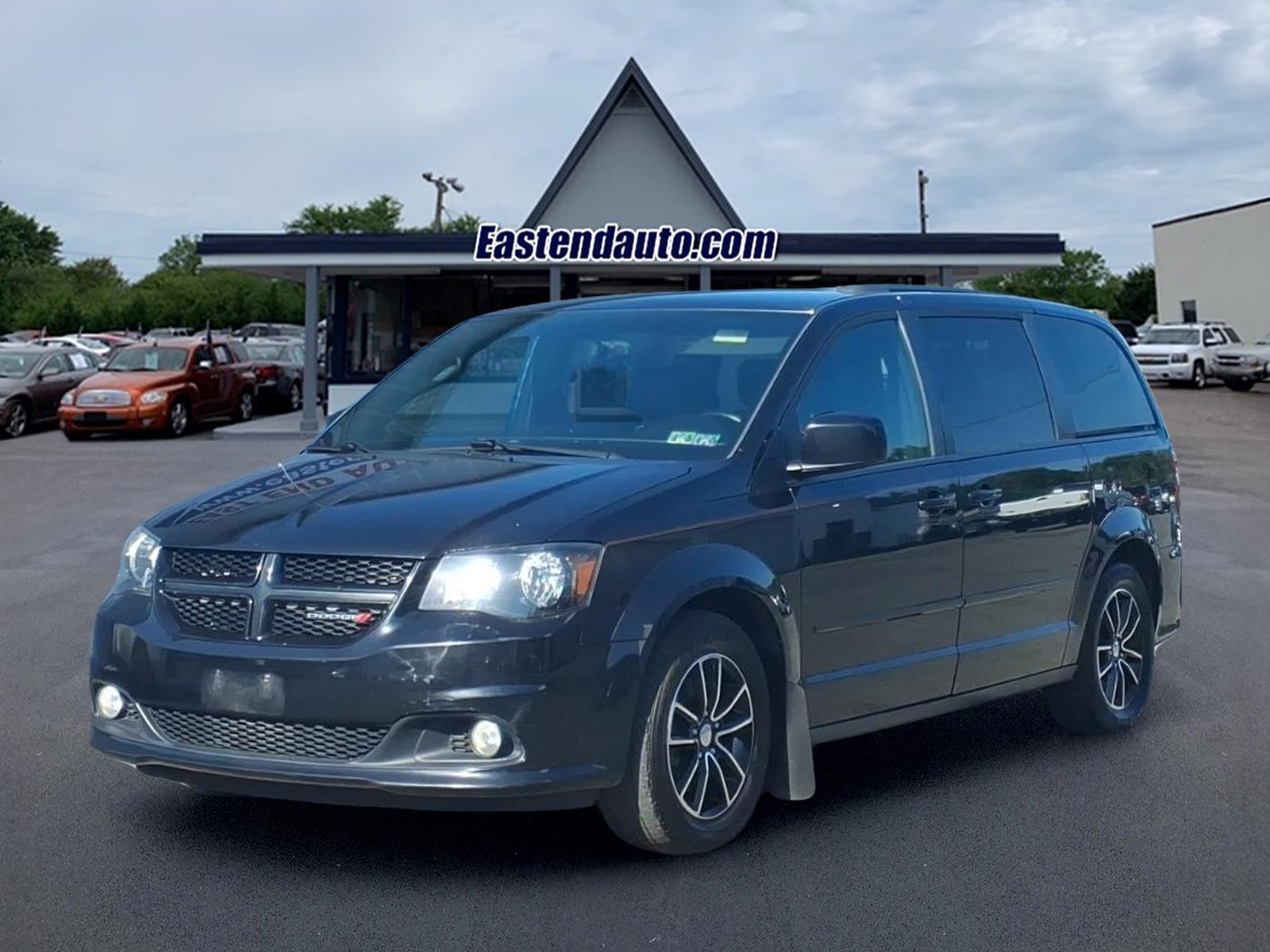 Brilliant Black Crystal Pearl Coat 2016 Dodge Grand Caravan R/T FWD Minivan Front-Wheel Drive 6-Speed Automatic