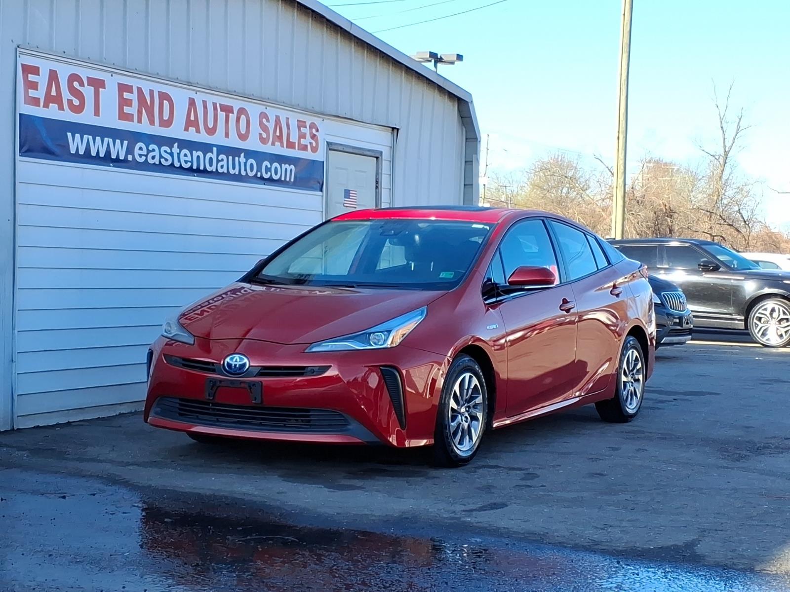 2019 Toyota Prius XLE FWD