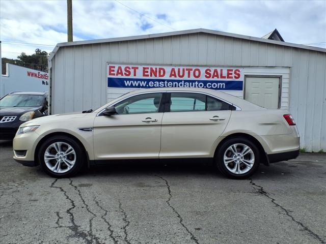 2018 Ford Taurus SE