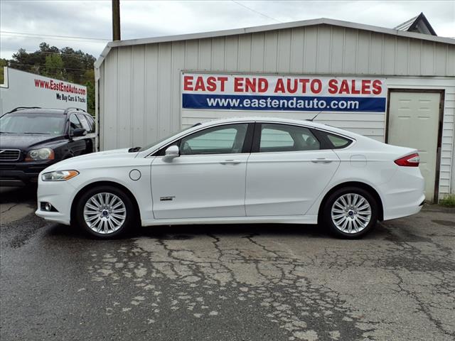 2014 Ford Fusion Energi SE