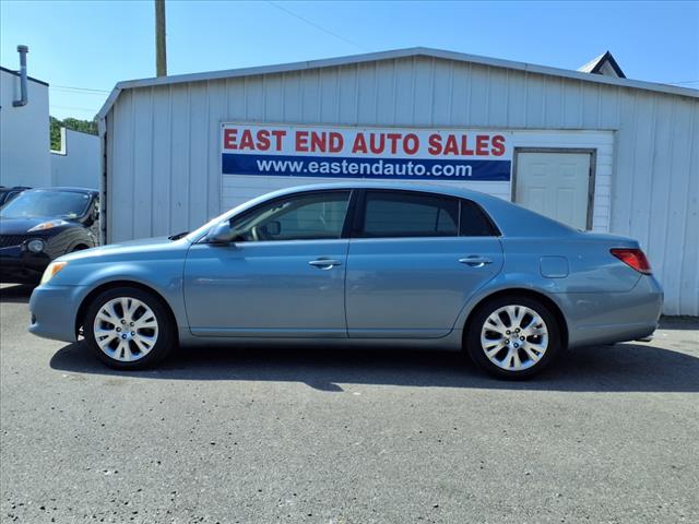 2009 Toyota Avalon XLS