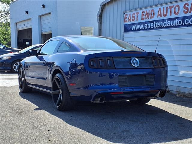 2013 Ford Mustang V6