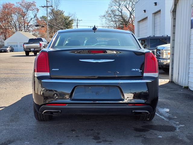 2015 Chrysler 300 C