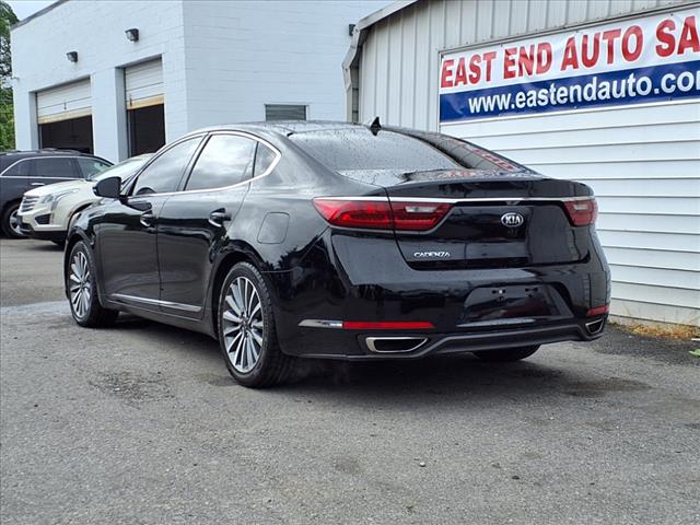2017 Kia Cadenza Premium