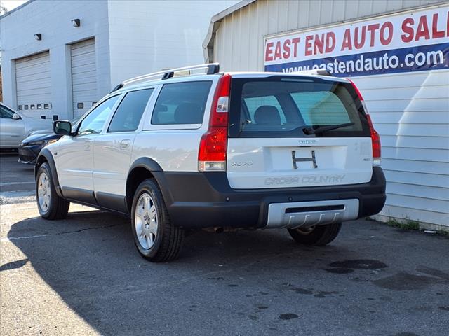 2006 Volvo XC70 Base