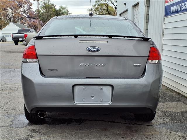 2010 Ford Focus SES