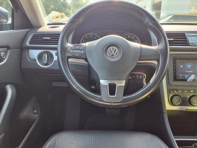 2015 Volkswagen Passat 1.8T Wolfsburg Edition