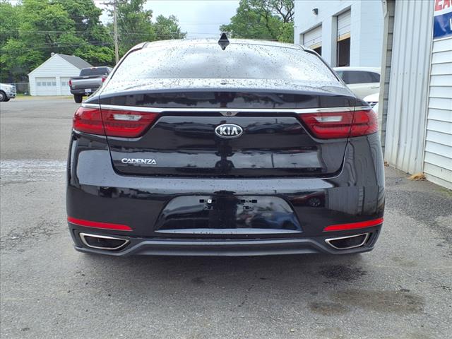 2017 Kia Cadenza Premium