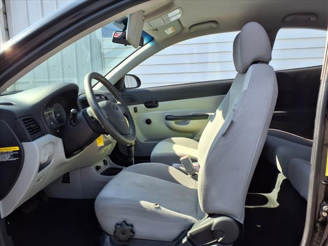 2009 Hyundai ACCENT GS