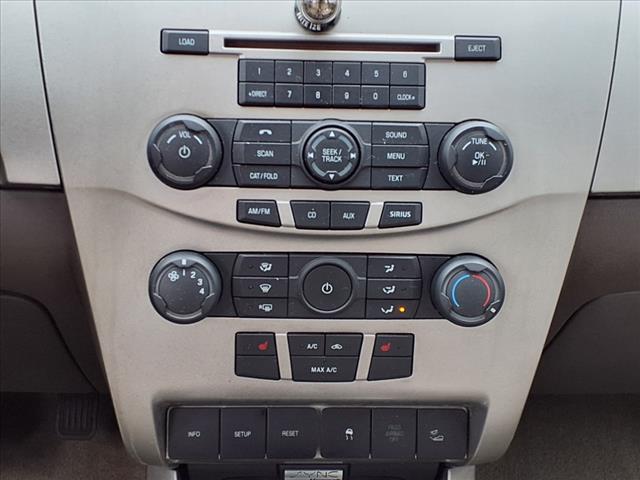 2010 Ford Focus SES