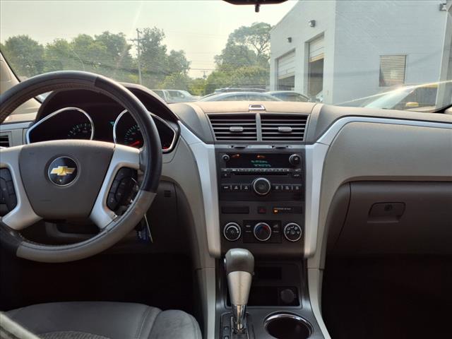 2011 Chevrolet Traverse LS