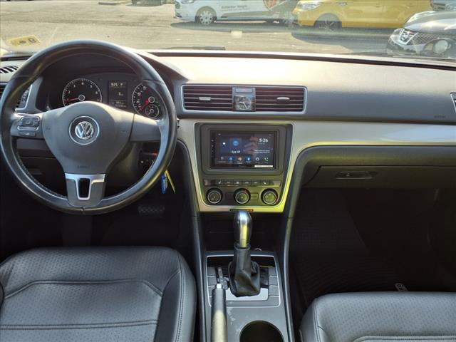 2015 Volkswagen Passat 1.8T Wolfsburg Edition