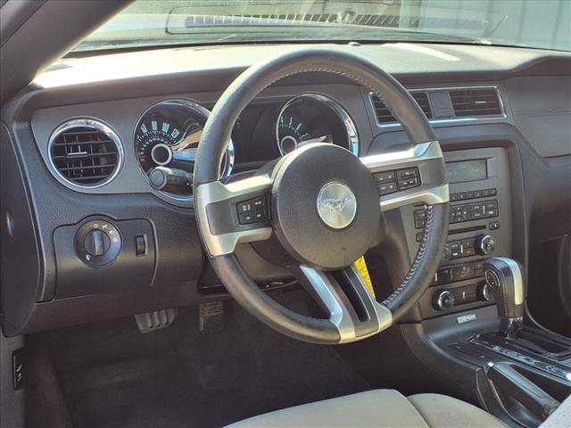 2013 Ford Mustang V6