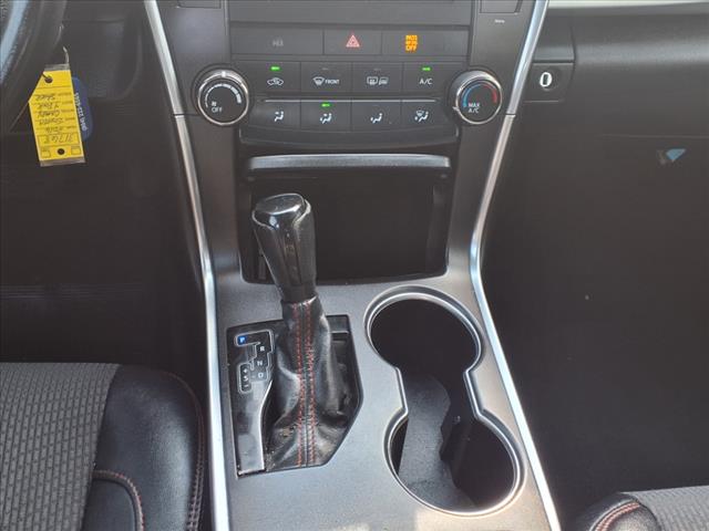 2016 Toyota Camry SE