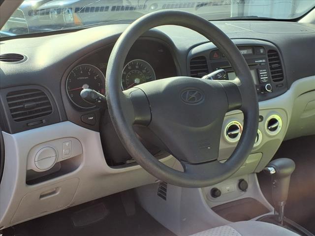 2009 Hyundai ACCENT GS