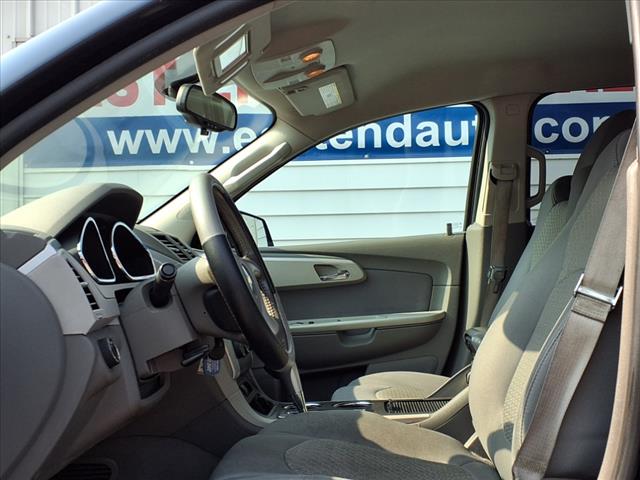 2011 Chevrolet Traverse LS