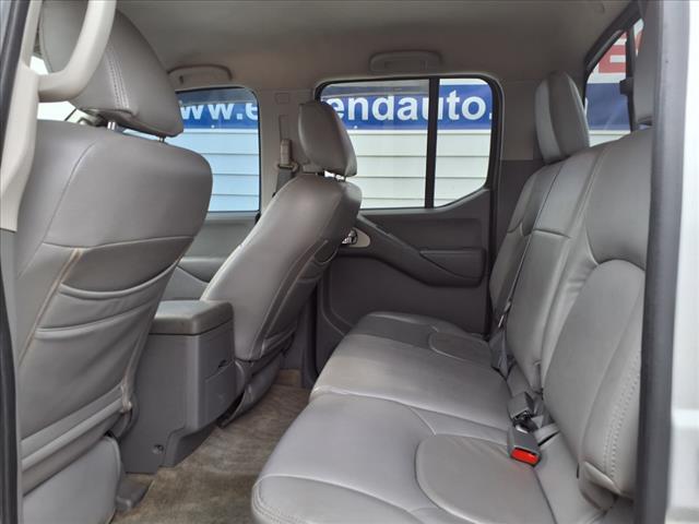 2017 Nissan Frontier SV