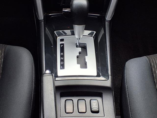 2016 Mitsubishi Lancer ES