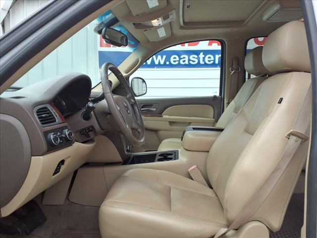 2011 GMC Yukon XL SLT