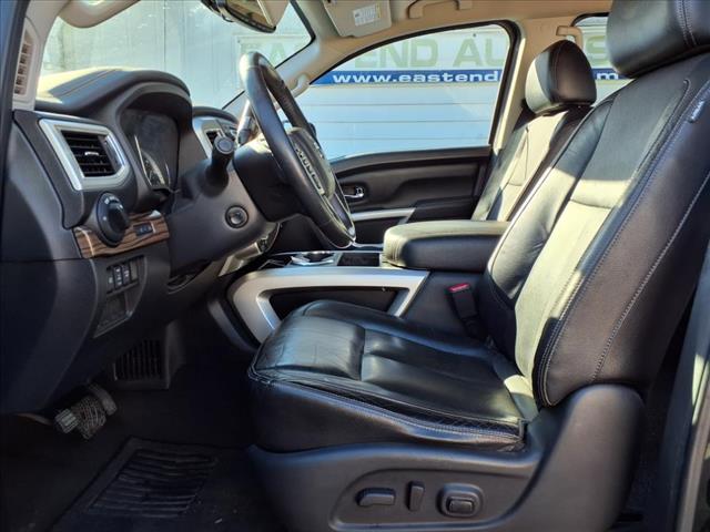 2017 Nissan Titan SL