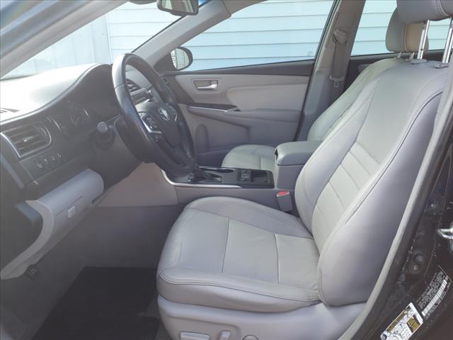 2016 Toyota Camry Hybrid XLE