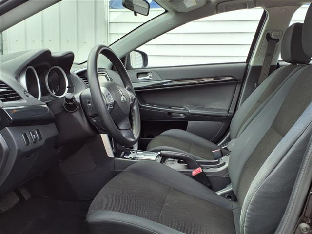 2016 Mitsubishi Lancer ES